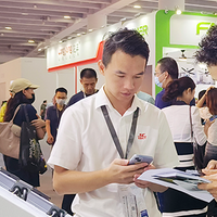 केविन (成先生)